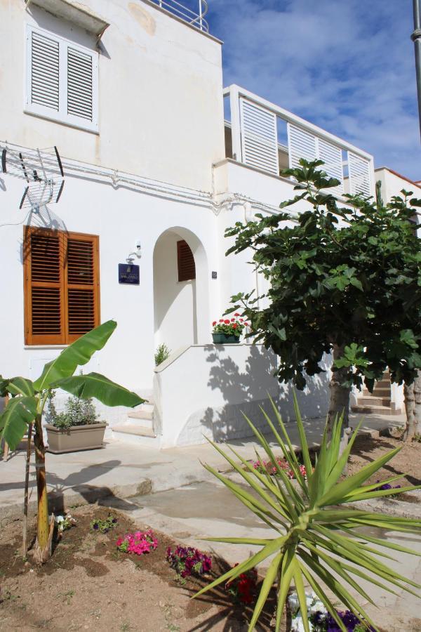 B&B Marco Polo Terrasini Exterior photo